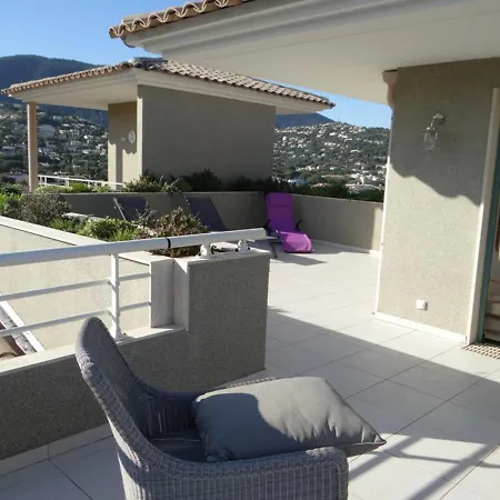 Superbe Penthouse T3 Climatisé Avec Garage à - Fr-1-100-226 * Cavalaire-sur-Mer
