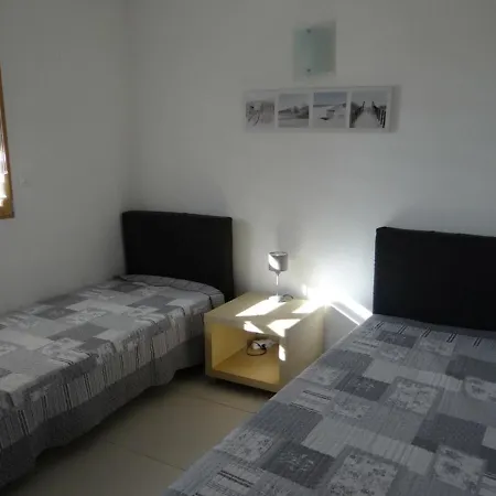Superbe Penthouse T3 Climatisé Avec Garage à - Fr-1-100-226