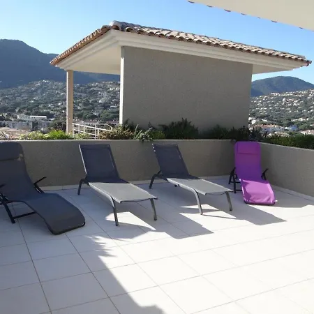 Appartamento Superbe Penthouse T3 Climatisé Avec Garage à - Fr-1-100-226 *