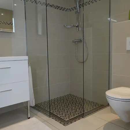 Superbe Penthouse T3 Climatisé Avec Garage à - Fr-1-100-226 Appartamento *